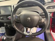 Peugeot 208 1.2 VTi Style Euro 5 5dr 32