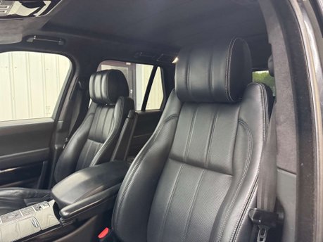 Land Rover Range Rover 3.0 Range Rover Autobiography SDV6 HEV Auto 4WD 5dr 56