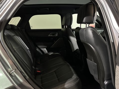 Land Rover Range Rover Velar R-DYNAMIC HSE 19