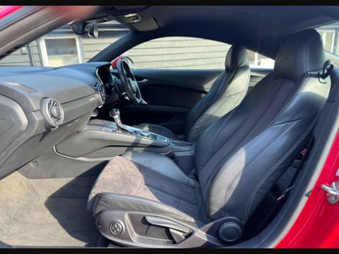 Audi TT 2.0 TFSI S line Coupe 3dr Petrol S Tronic quattro Euro 6 (s/s) (230 ps) 21
