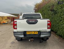Toyota Hilux Invincible X | AUTO | D-4D | Camera | Nav | 2.8 LT | No VAT| 8