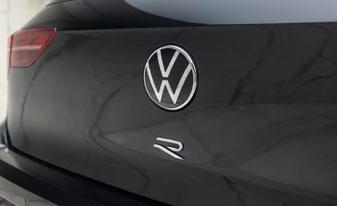 Volkswagen Golf R TSI 4MOTION 38