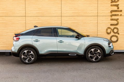 Citroen C4 PURETECH SHINE PLUS S/S EAT8 12
