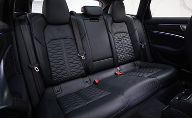 Audi RS6 Avant Vorsprung 9