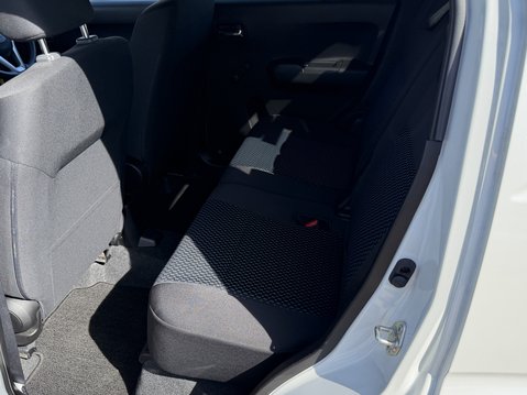 Suzuki Ignis 1.2 Dualjet 12V Hybrid SZ-T 5dr 36