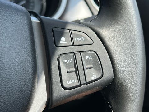 Suzuki Vitara SZ-T 34