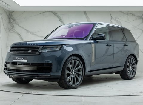 Land Rover Range Rover P530 SV 1