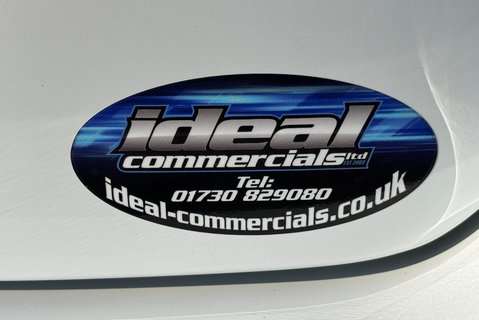 Ford Fiesta Base 85 ps Tdci Car Derived Panel Van - Air Con & Sat Nav 12