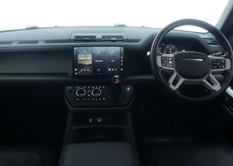 Land Rover Defender 3.0 Defender X-Dynamic HSE D MHEV A 4WD 5dr 29