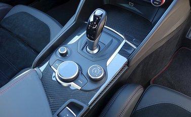 Alfa Romeo Giulia Quadrifoglio 22