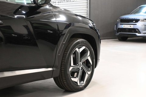 Hyundai TUCSON 1.6 Tucson Premium TGDi HEV Auto 5dr 38