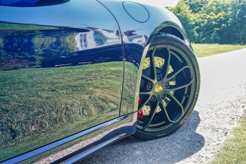 Porsche 718 Spyder 6