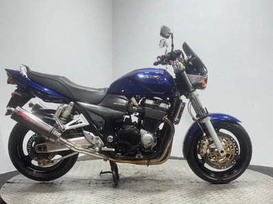 Suzuki GSX1400 2003 30K VERY CLEAN MUSCLE BIKE NEW MOT 1400CC NAKED