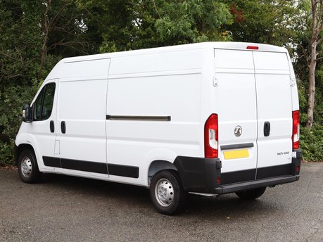 Vauxhall Movano L3H2 F3500 Prime 8