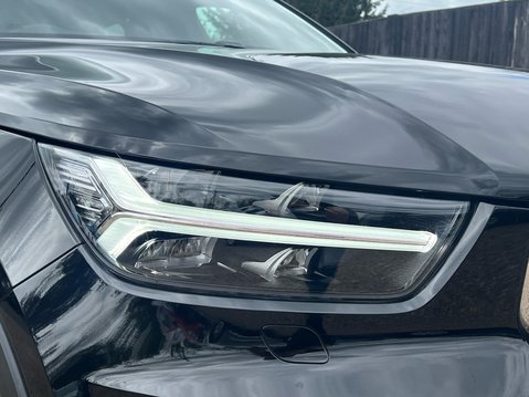 Volvo XC40 B4 INSCRIPTION PRO MHEV 17