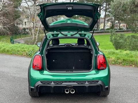 Mini Hatch 2.0 John Cooper Works Euro 6 (s/s) 3dr 13