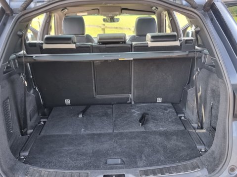 Land Rover Discovery Sport R-DYNAMIC SE MHEV 40