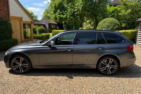 BMW 3 Series 320I XDRIVE M SPORT TOURING 11