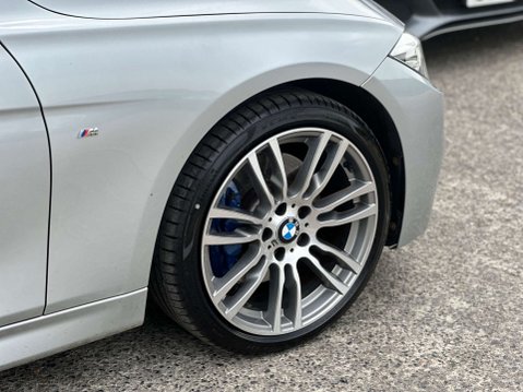 BMW 3 Series 2.0 320d xDrive M Sport Auto 4WD 5dr 33