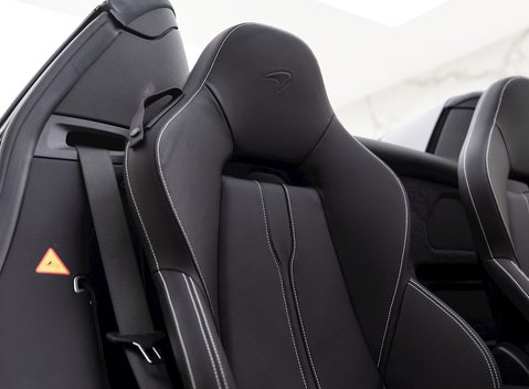 McLaren 570S Spider 16