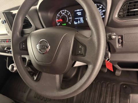 Nissan NV400 2.3 dCi 35 Tekna FWD L3 H2 Euro 6 5dr 21