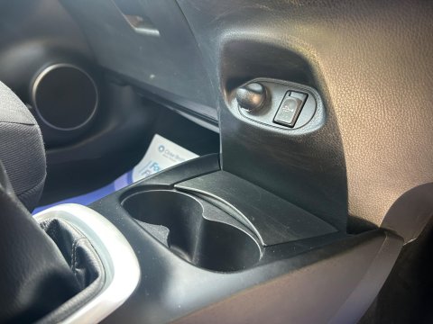 Toyota Yaris 1.33 Dual VVT-i Icon Euro 6 5dr 18