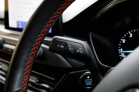 Ford Focus ST-LINE 17