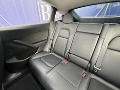Tesla Model Y SUV 5dr Electric Auto RWD (346 ps) 27