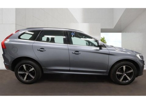 Volvo XC60 2.4 D5 R-Design Nav SUV 5dr Diesel Auto AWD Euro 6 (s/s) (220 ps) 9