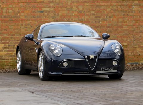 Alfa Romeo 8C Competizione 1