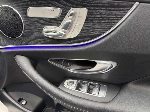 Mercedes-Benz E Class 2.0 E300 GPF AMG Line Coupe 2dr Petrol G-Tronic+ Euro 6 (s/s) (245 ps) 33