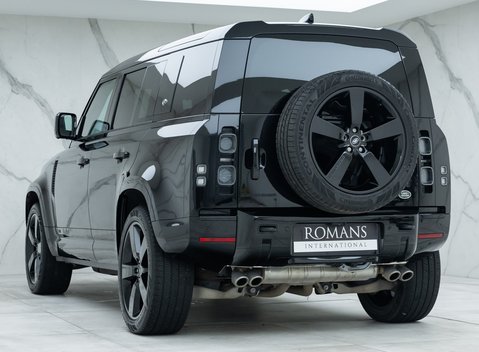 Land Rover Defender 110 V8 7