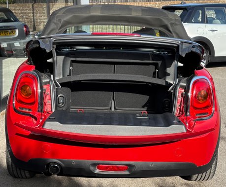 Mini Convertible Cooper 1.5 Chili / Media - SAT NAV + MINI CONNECTED + 17" ALLOYS 9