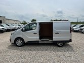 Renault Trafic SWB L1H1 Low Roof Sportive Air Con Nav EURO 6 NO VAT 11
