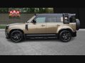Land Rover Defender X-DYNAMIC HSE MHEV 7