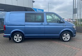 Volkswagen Transporter T32 TDI KOMBI HIGHLINE BMT 6
