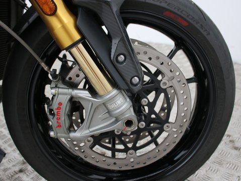 Triumph Speed Triple SPEED TRIPLE 1200 RR 24