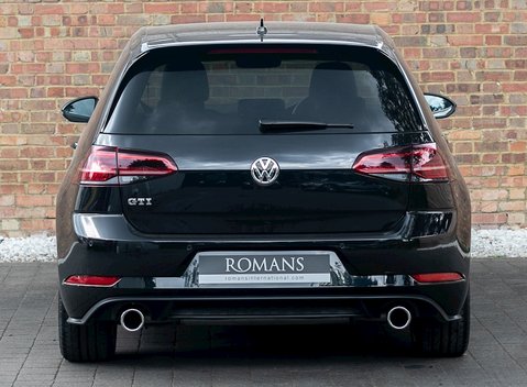 Volkswagen Golf GTI 4