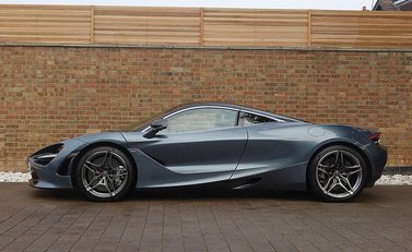McLaren 720S Luxury 7