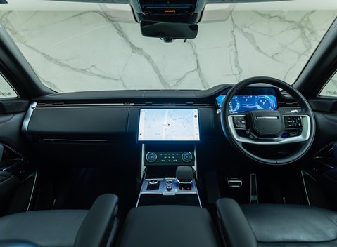 Land Rover Range Rover D350 AUTOBIOGRAPHY LWB 7 Seater 22