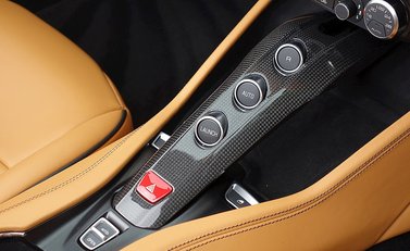 Ferrari California T 17