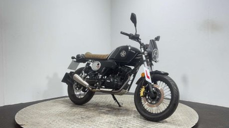 Um Scrambler 2022 ONLY 5K SPARES OR REPAIR GOOD RUNNING PROJECT BIKE 125CC 2