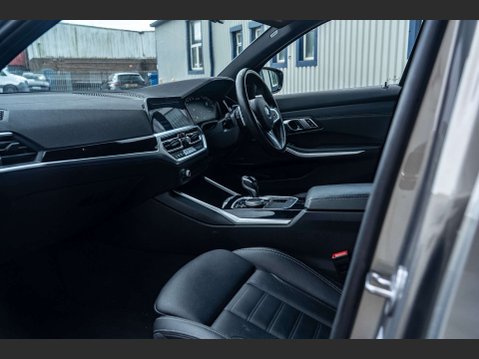 BMW 3 Series 3.0 M340i xDrive MHEV Auto 4WD 5dr 9