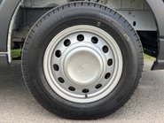 Ford Transit 350 L4 Drw 130 ps Luton with Tail Lift 25