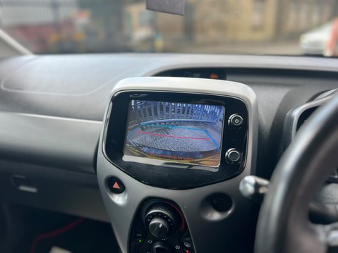 Toyota Aygo VVT-I X-PLAY 36