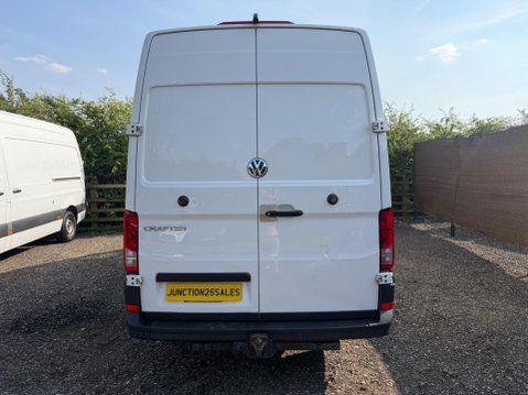 Volkswagen Crafter 2.0 TDI CR35 Trendline FWD LWB High Roof Euro 6 (s/s) 5dr 8