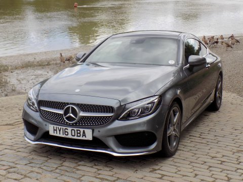 Mercedes-Benz C Class C 200 AMG LINE PREMIUM 25