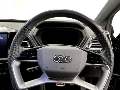 Audi Q4 40 S line Sportback 5dr Electric Auto 82kWh (204 ps) 13