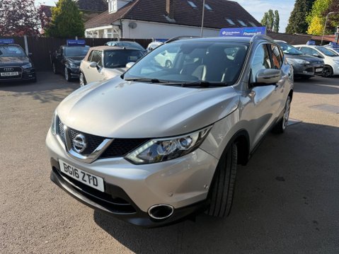 Nissan Qashqai 1.2 DIG-T Tekna XTRON 2WD Euro 6 (s/s) 5dr 4