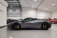 Ferrari 458 ITALIA DCT 8